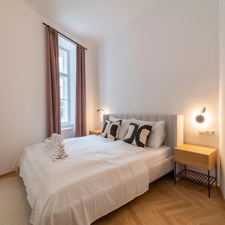 Josef'S Home I Deluxe Apartment In Ideal Location Wina Bagian luar foto